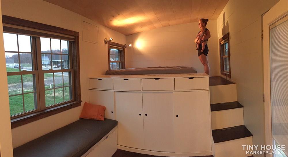 As featured on hgtv-  Deluxe livable tiny home - Image 1 Thumbnail