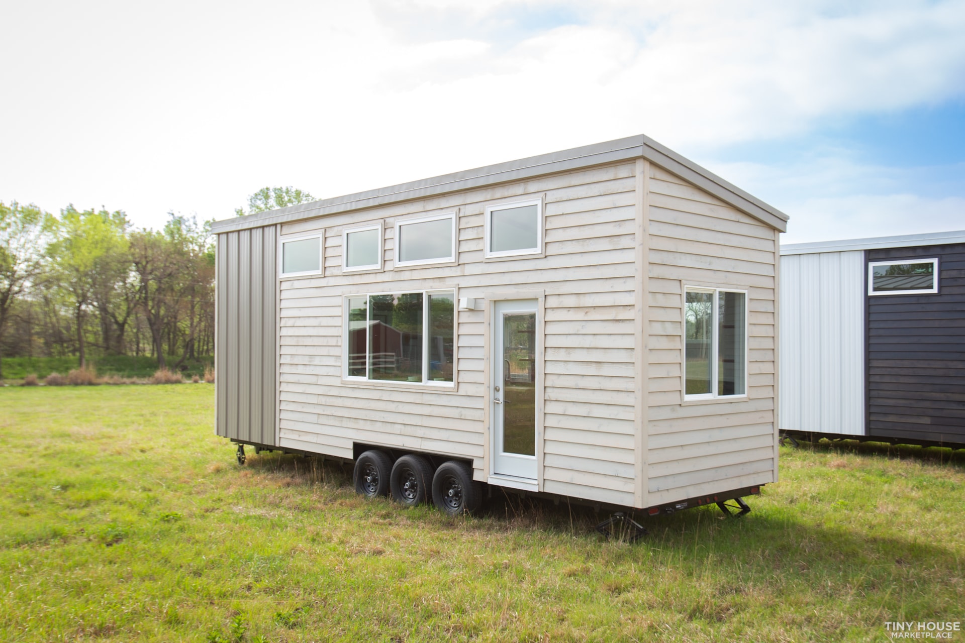 Aspen by Made Relative - 30ft Tiny House on Wheels - Image 2 Thumbnail