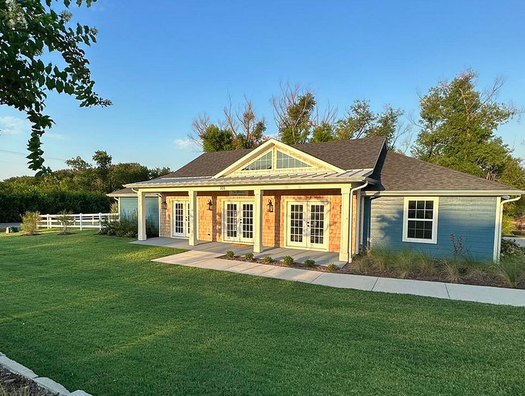 Athens Park cottage in 55+ community - Image 3 Thumbnail