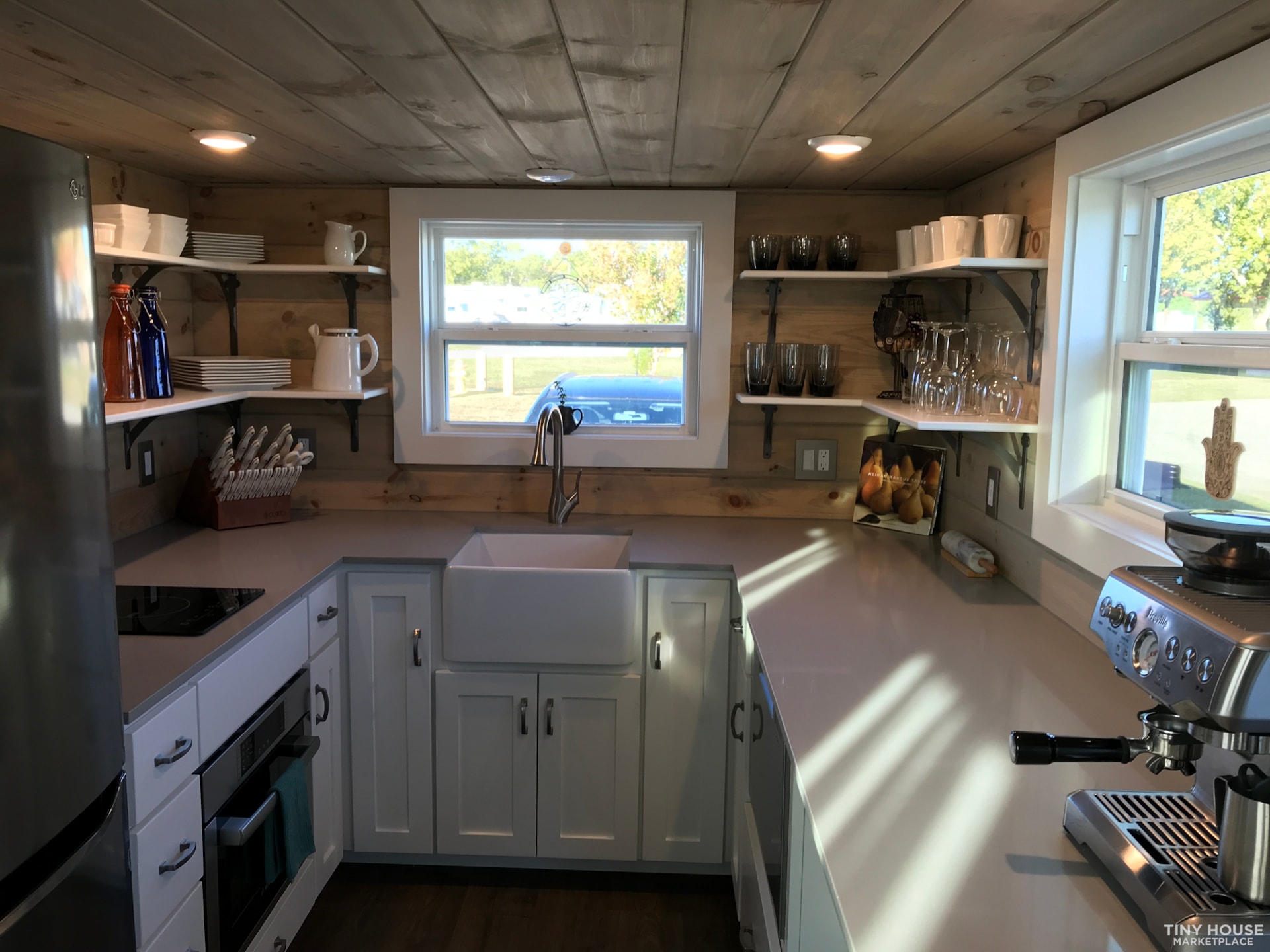 Austin TX Tiny House on Wheels - Image 3 Thumbnail