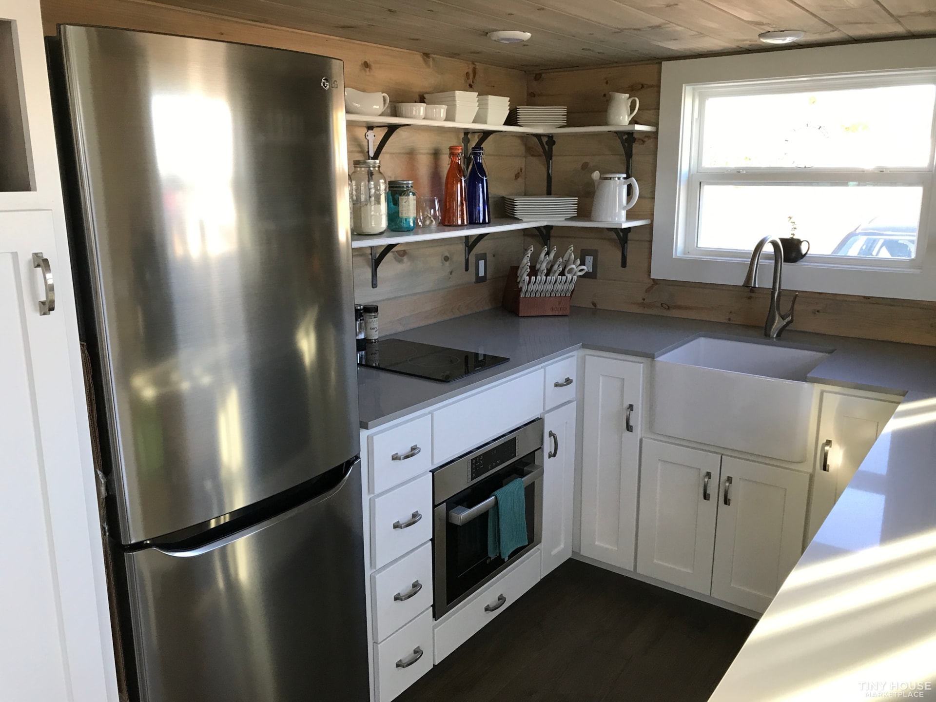 Austin TX Tiny House on Wheels - Image 4 Thumbnail