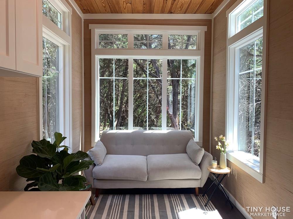 Austinite: A 42 foot Custom Tiny Home on Wheels - Image 2 Thumbnail