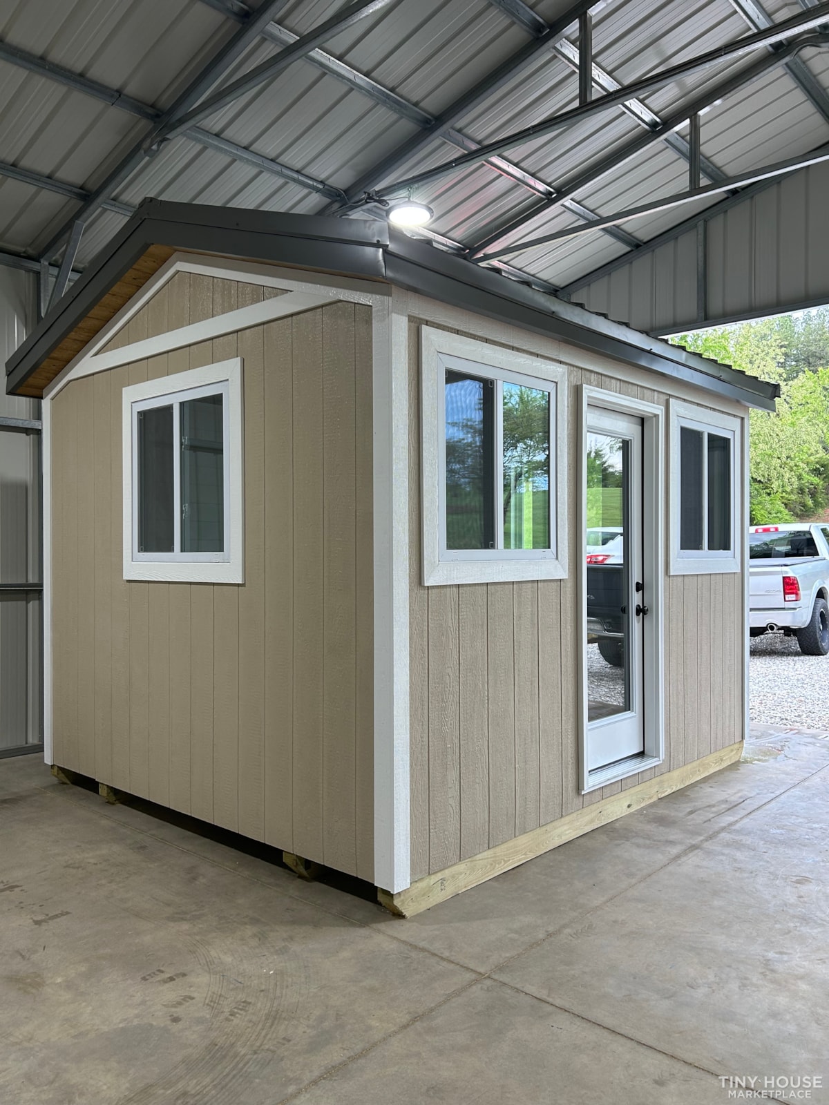 Backyard office/ Guesthouse/ Auxiliary space  - Image 2 Thumbnail