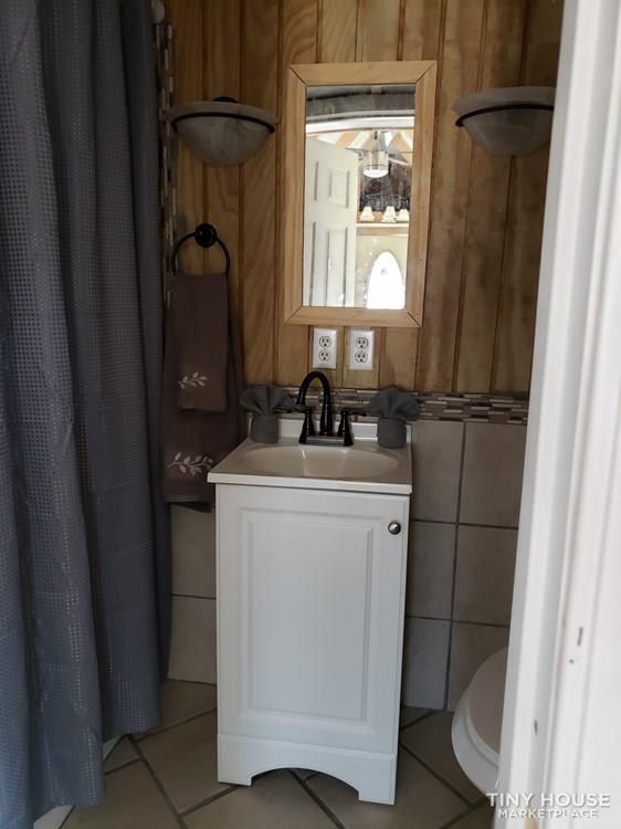 Basic model tiny house  - Image 3 Thumbnail