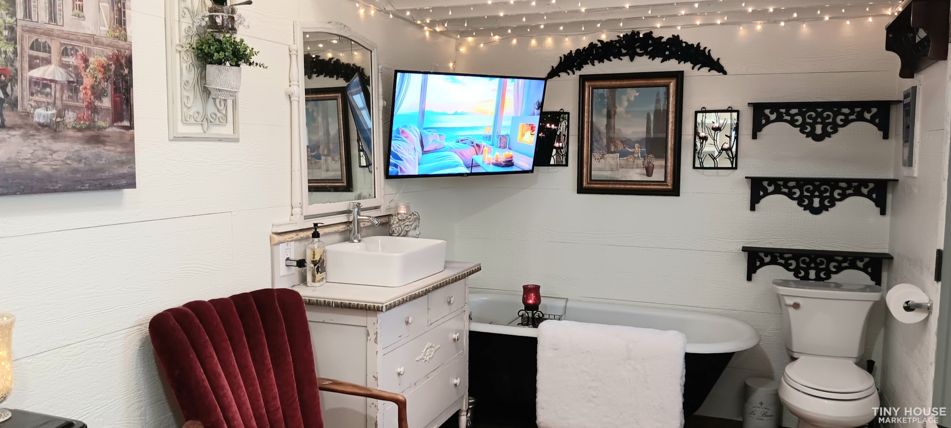 Beatiful Tiny House/She shed/Bath House - Image 4 Thumbnail