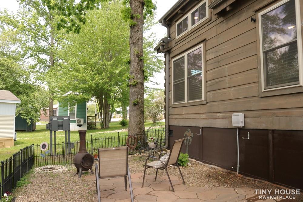 Beautiful 1 bed/ 1 bath Log Cabin Tiny Home in Flat Rock, North Carolina - Image 3 Thumbnail