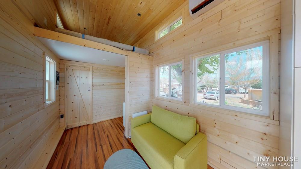 Beautiful 24' tiny house on wheels - SOLD - Image 4 Thumbnail