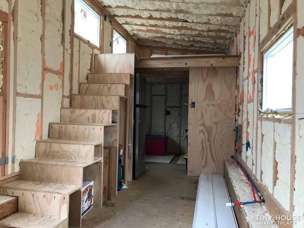 Beautiful 36' tiny shell with R-30 insulation - Image 2 Thumbnail
