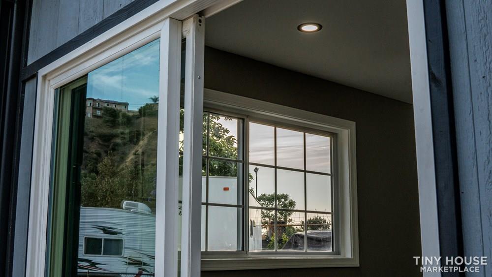 BEAUTIFUL 40' 8x40x9ft 320 sq. ft. Container TINY HOUSE tiny home-PRICE REDUCED - Image 4 Thumbnail