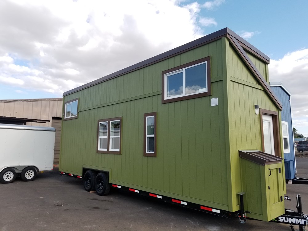 Beautiful and Spacious Tiny House/Tiny Mansion - Image 2 Thumbnail