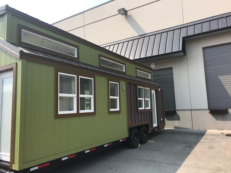 Beautiful and Spacious Tiny House/Tiny Mansion - Image 3 Thumbnail