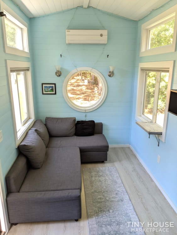 Beautiful Blue Tiny House 8.5 x 30 ft - Move-in Ready! - Image 2 Thumbnail
