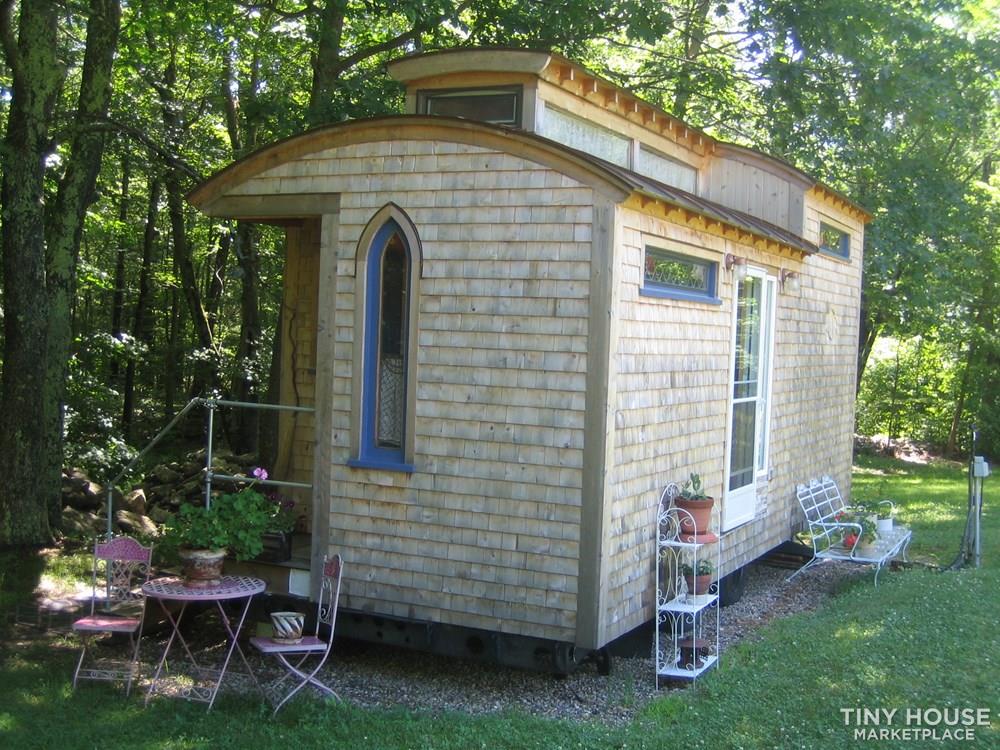 Beautiful craftsman built Tiny House in Central Massachusetts