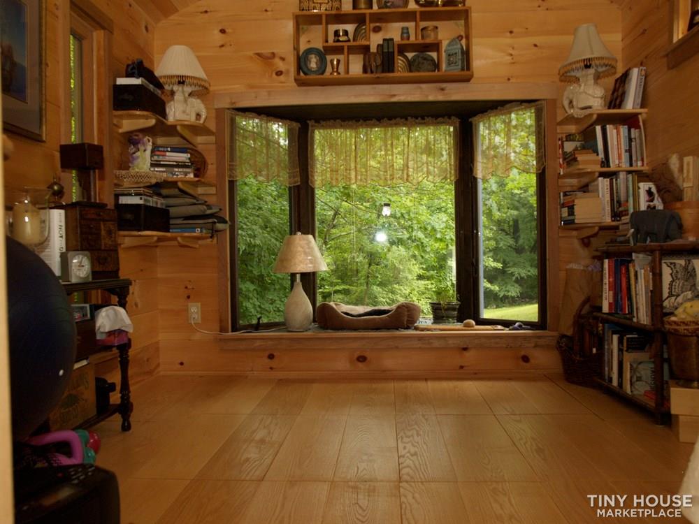 Beautiful craftsman built Tiny House in Central Massachusetts - Image 2 Thumbnail