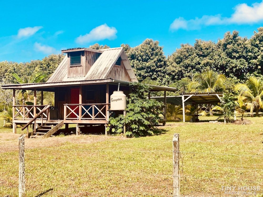 Beautiful Home In Sunny Belize!