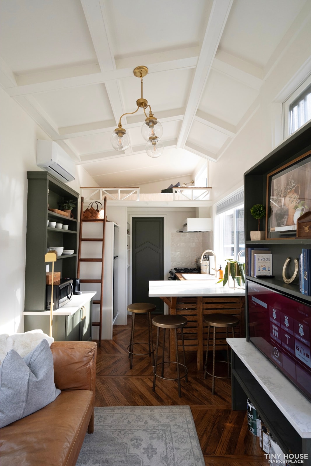 Beautiful Luxury Retreat Tiny Home. Perfect guest house or AirBnb! - Image 3 Thumbnail