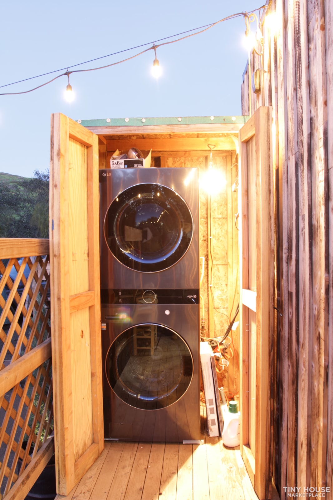 Beautiful Modern Cabin - Image 4 Thumbnail