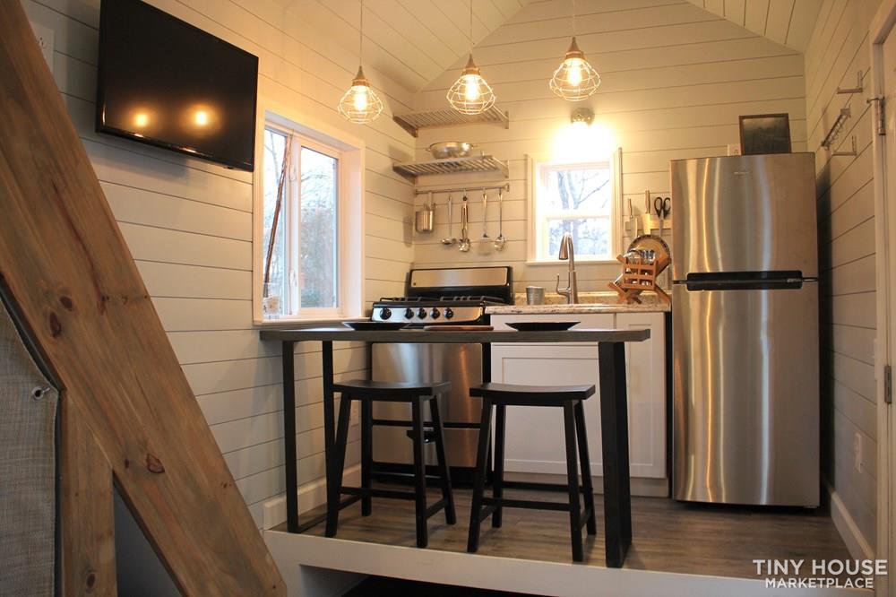 Beautiful Modern Tiny Home (Price Recently Reduced) - Image 2 Thumbnail