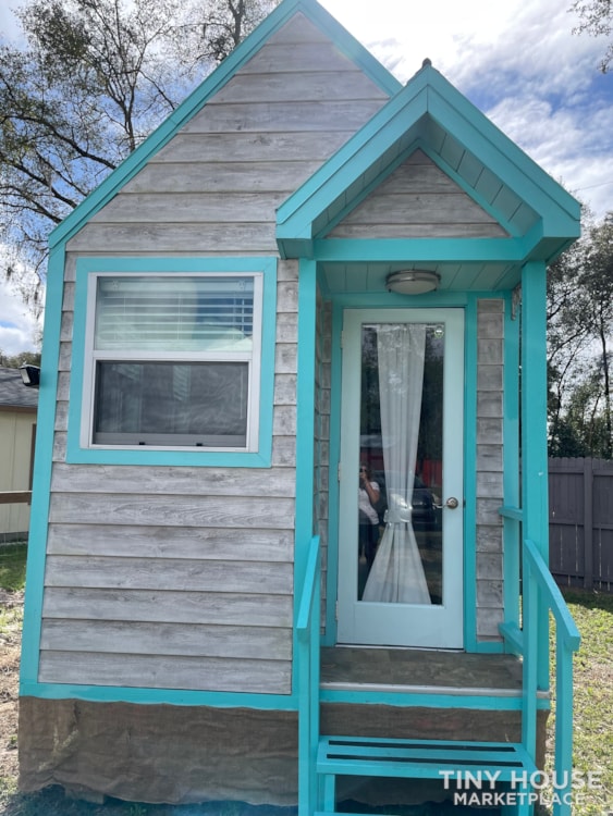 NOAH Certified Beautiful new Beach Tiny Cottage On Wheels! 