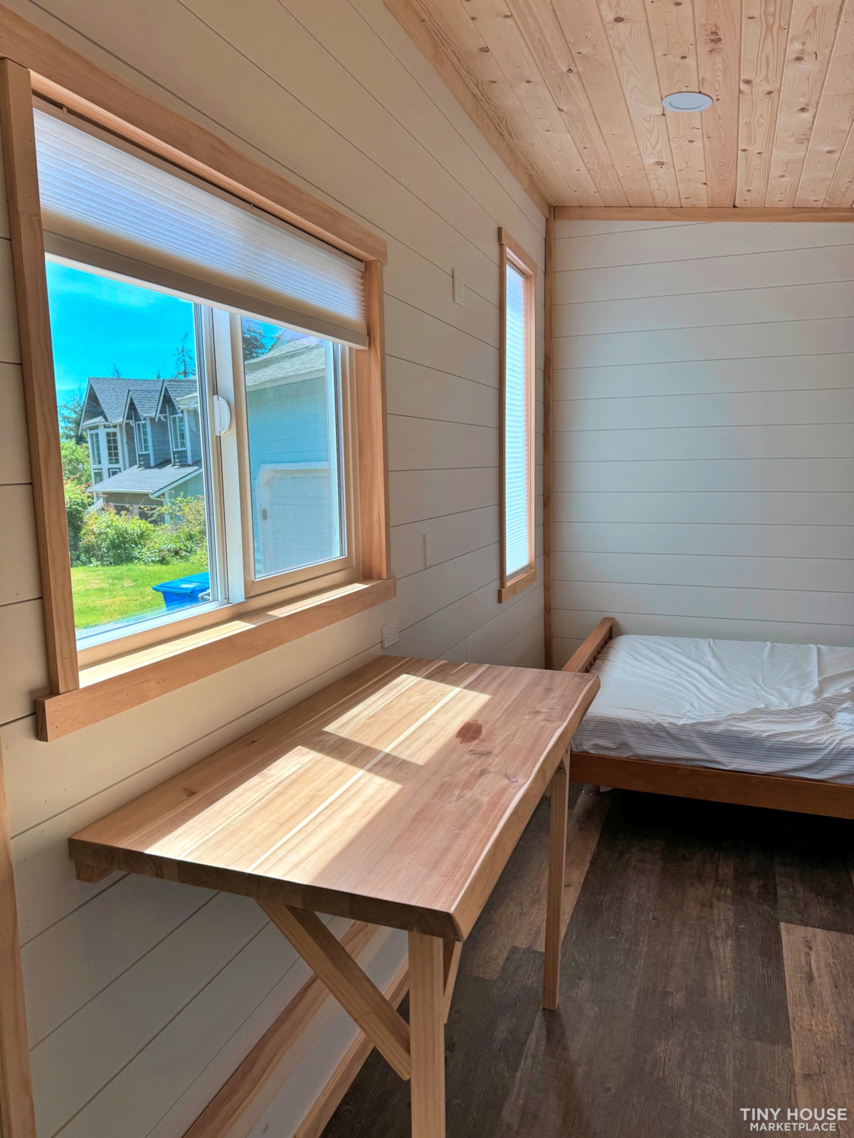 Beautiful New & Modern Tiny Home - Image 1 Thumbnail