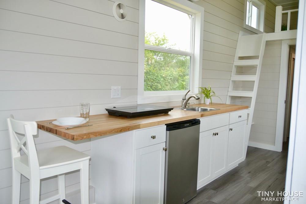Beautiful New Tiny House For Sale - Image 2 Thumbnail