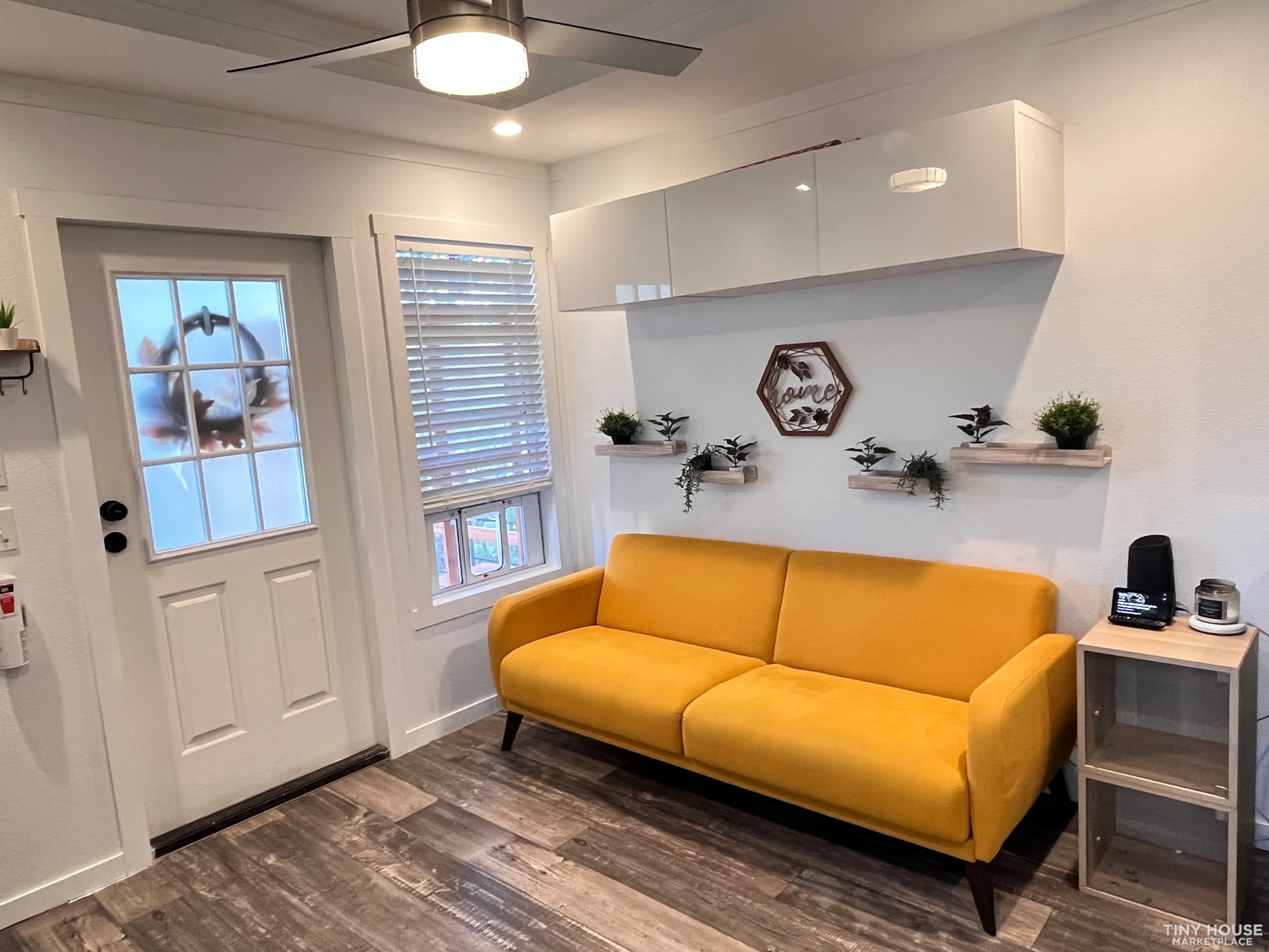 Beautiful Renovated Tiny Home - Image 4 Thumbnail