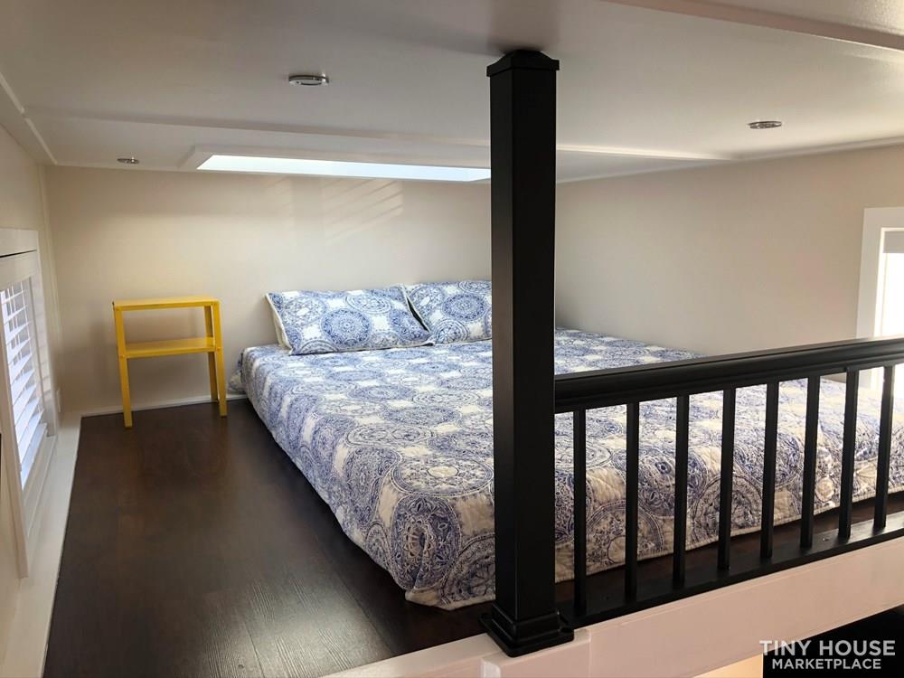 Beautiful Tiny Home - Image 4 Thumbnail