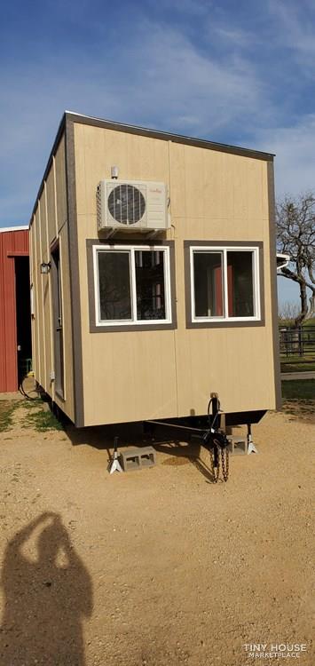 Beautiful tiny home on wheels! - Image 2 Thumbnail