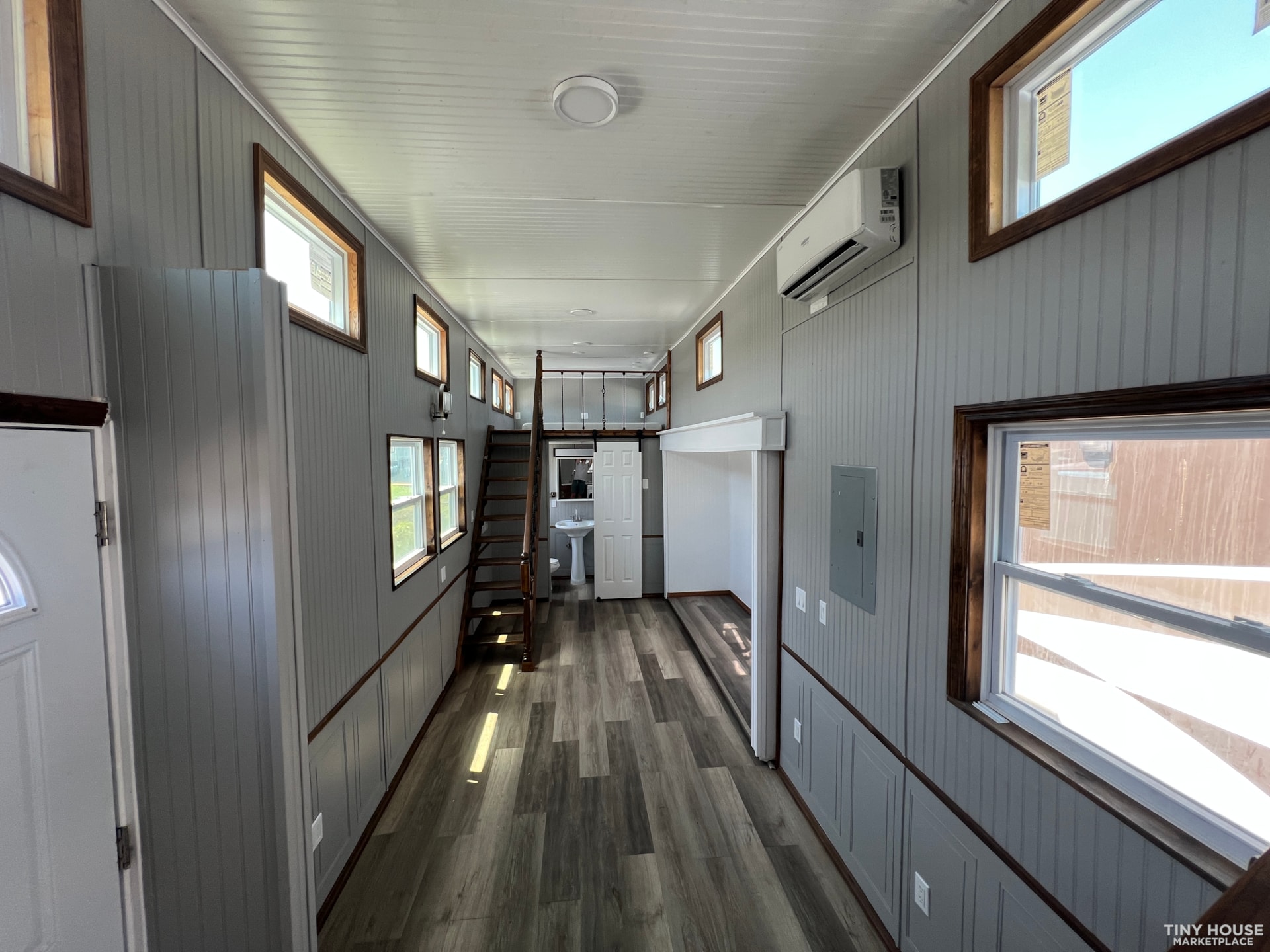 Beautiful Tiny Home – Spacious slide-out, Fully Equipped & Move-In Ready - Image 2 Thumbnail
