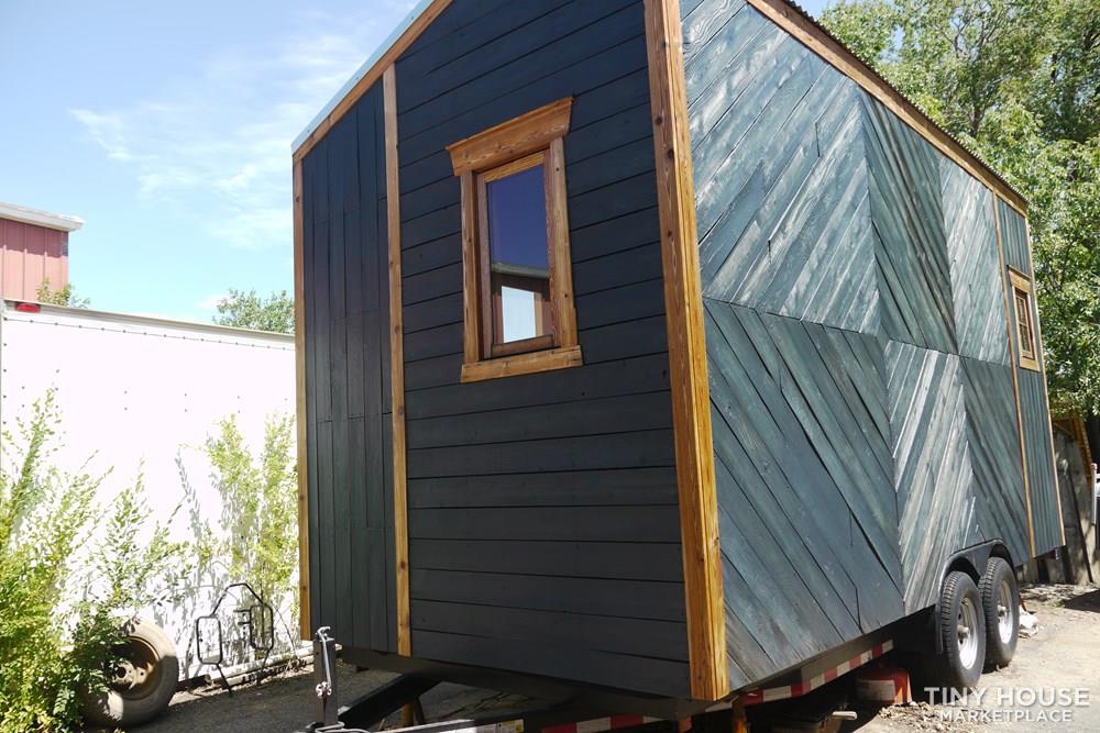 Beautiful Tiny Home-you finish it. - Image 4 Thumbnail