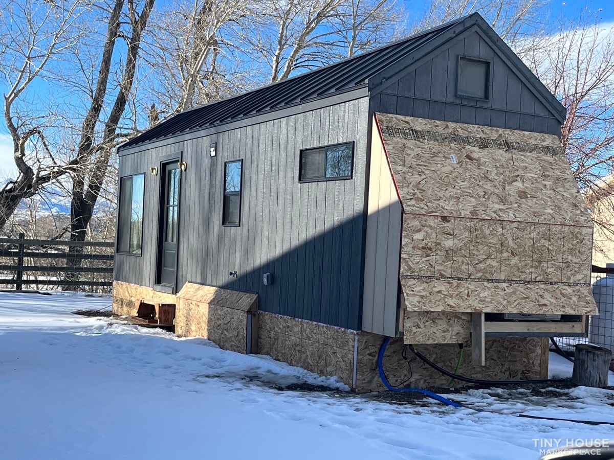 Luxury Tiny Home — Winterized for Mountain Living-Pricing Update! - Image 2 Thumbnail