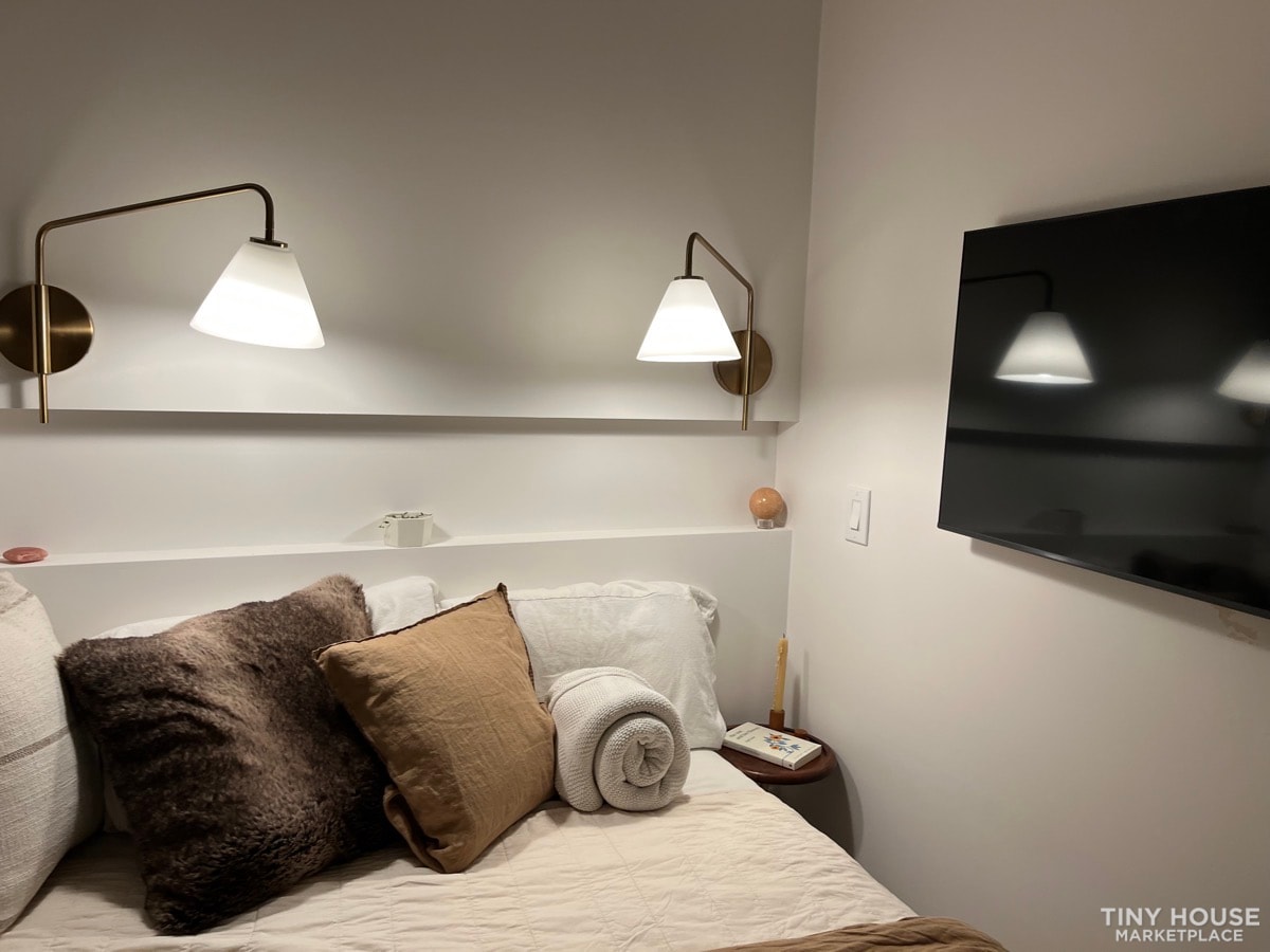 Luxury Tiny Home — Winterized for Mountain Living-Pricing Update! - Image 3 Thumbnail
