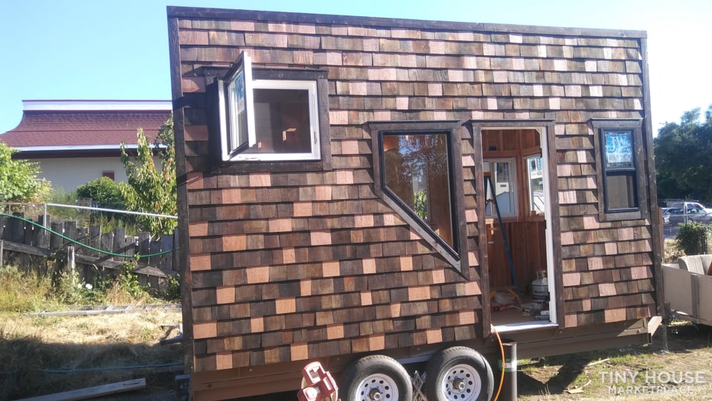 Beautiful Unique Tiny House in Seattle for Sale!! - Image 1 Thumbnail