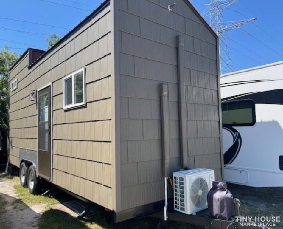 PRICE REDUCED! BEAUTIFUL Woodworker