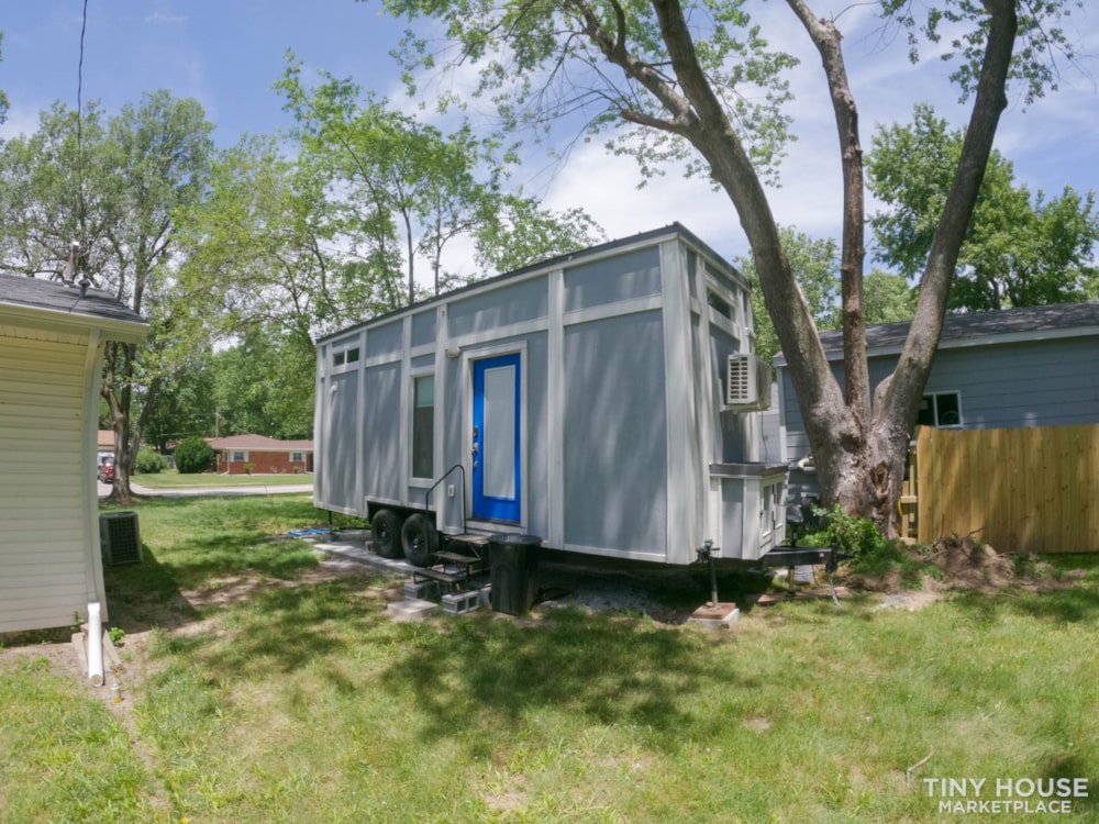 Beautifully Built Tiny Innovations Home! 