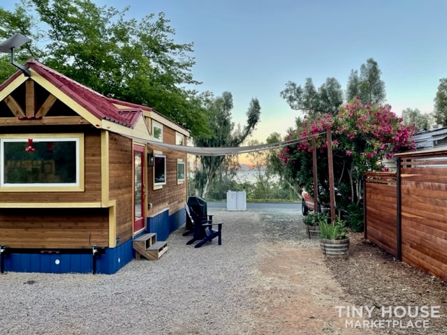 Beautifully Designed, Well Constructed Tiny Home on Wheels on the Lake - Image 3 Thumbnail