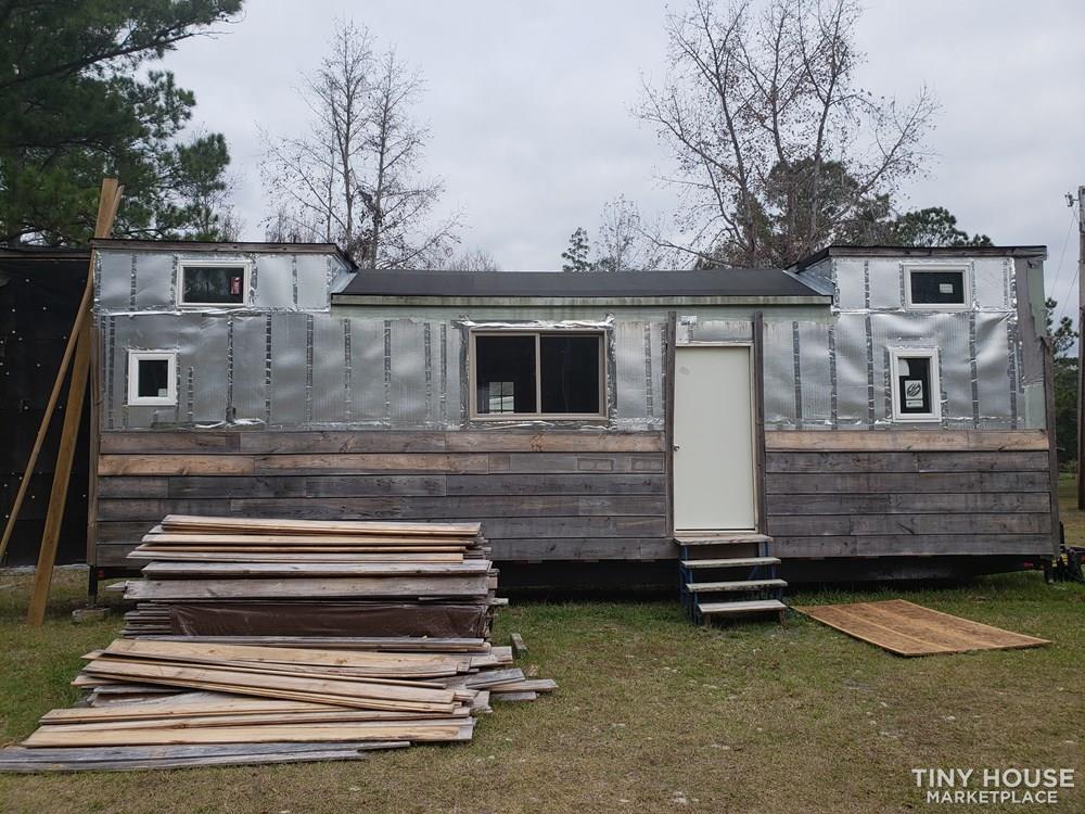 BIG Tiny House on Wheels  - Image 1 Thumbnail