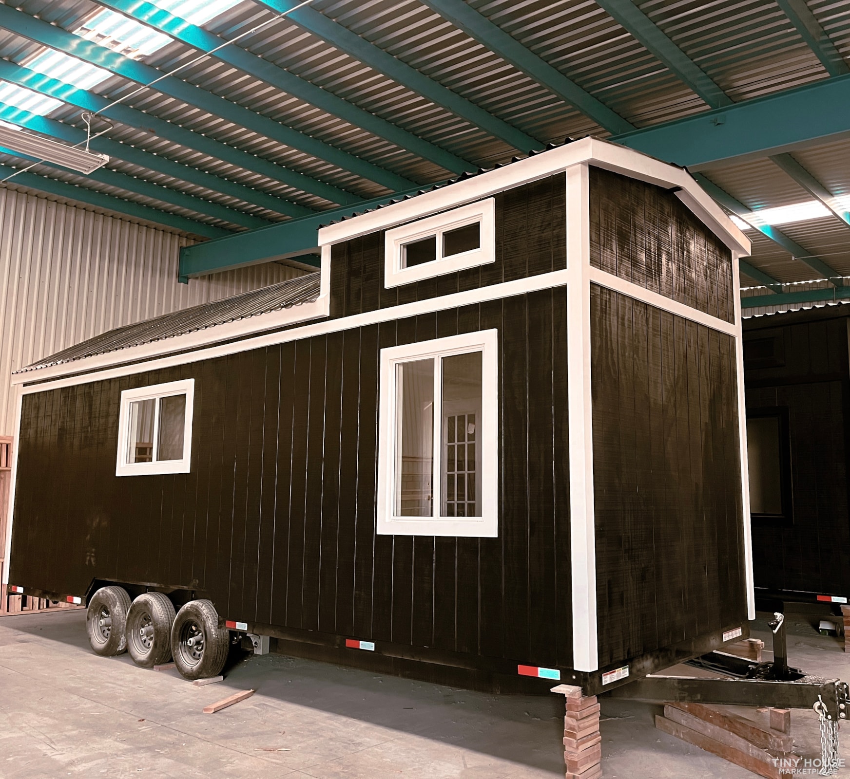 Black and White 28ft Tiny Home on Wheels  - Image 2 Thumbnail