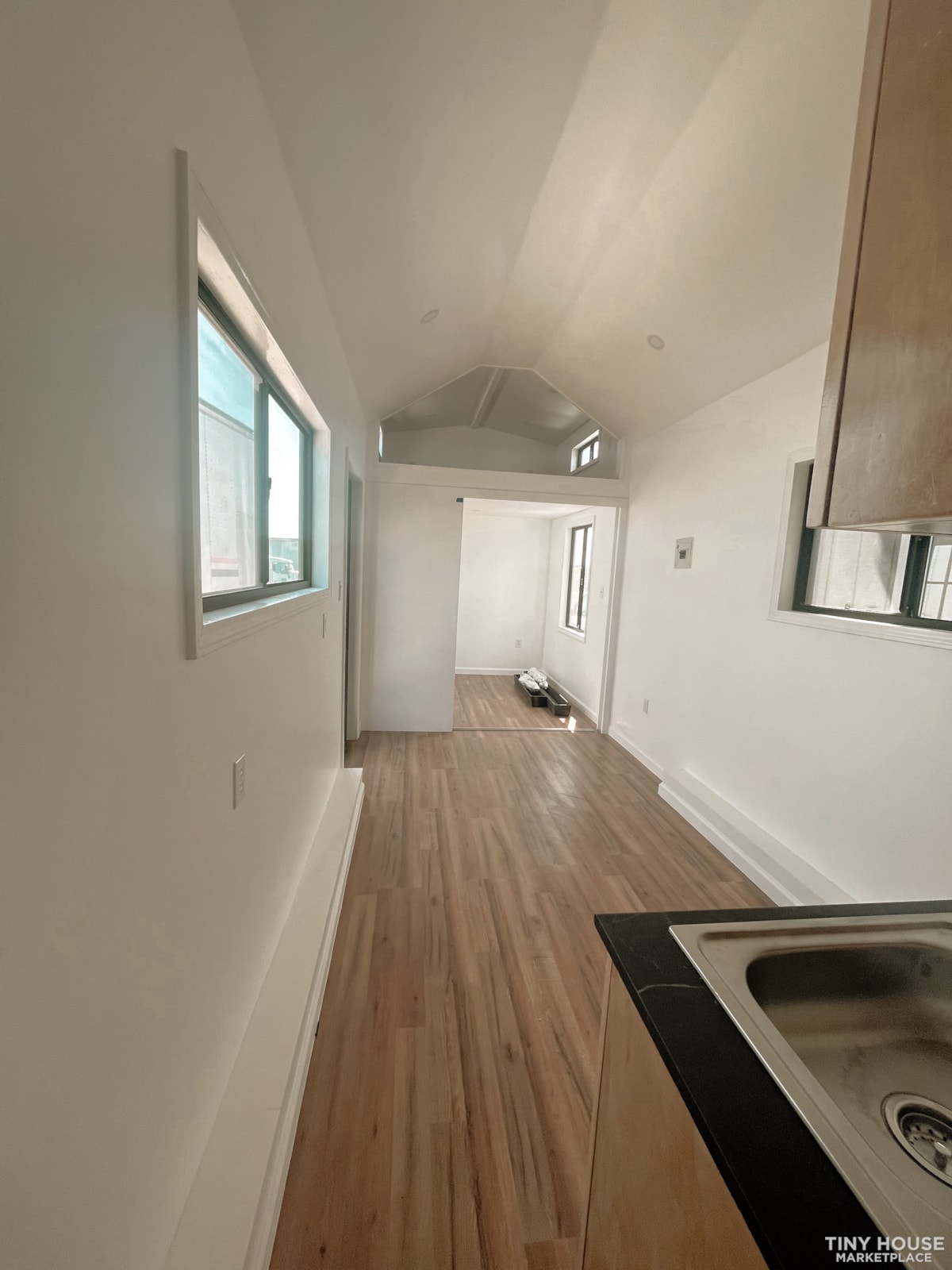 Black Downstairs Bedroom + TWO lofts  - Image 4 Thumbnail