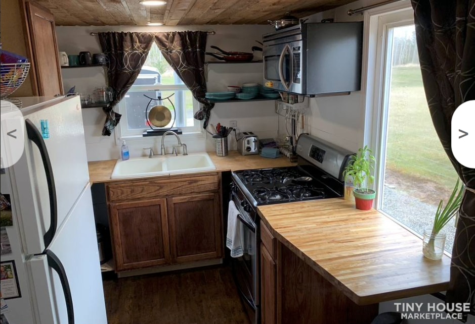 Blue Bird Tiny House on Wheels - Image 4 Thumbnail
