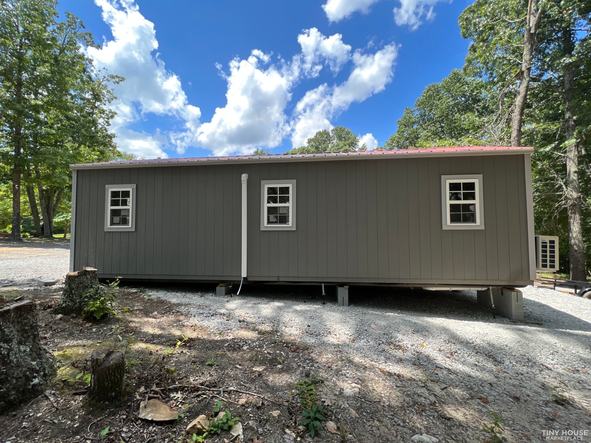 BRAND NEW 12x32 TINY HOME  - Image 4 Thumbnail