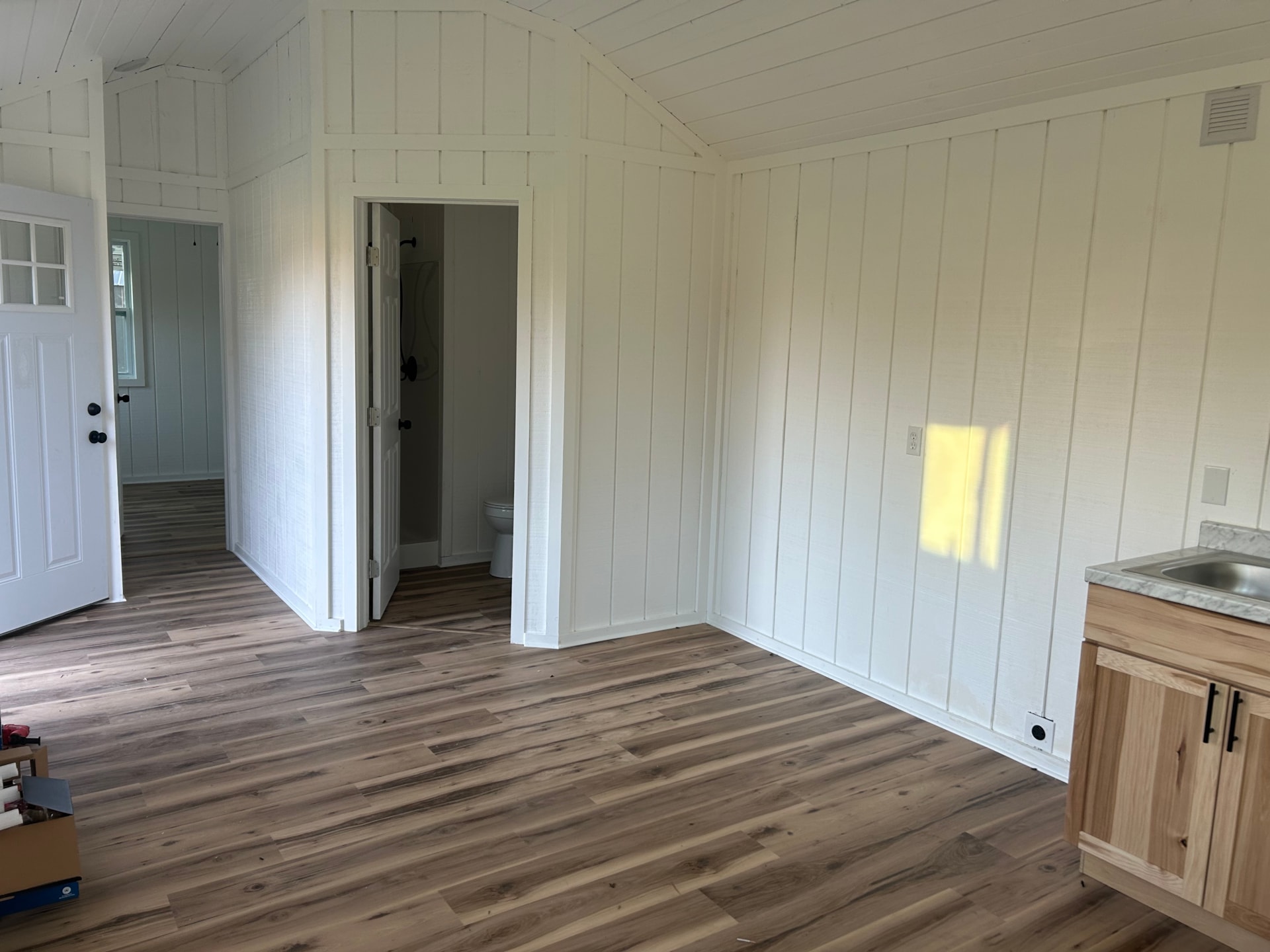 Brand new 12x32 tiny house to be moved  - Image 4 Thumbnail