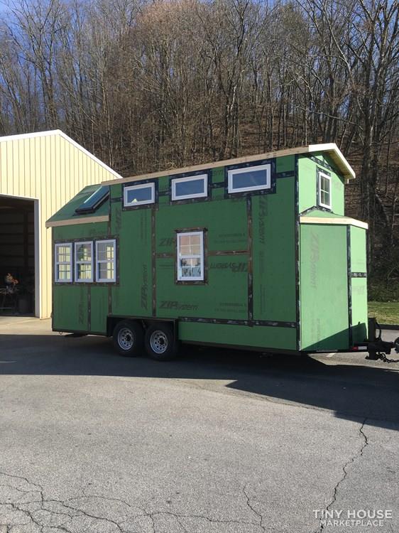 Brand New 20’ Shell ready for finishing  - Image 1 Thumbnail