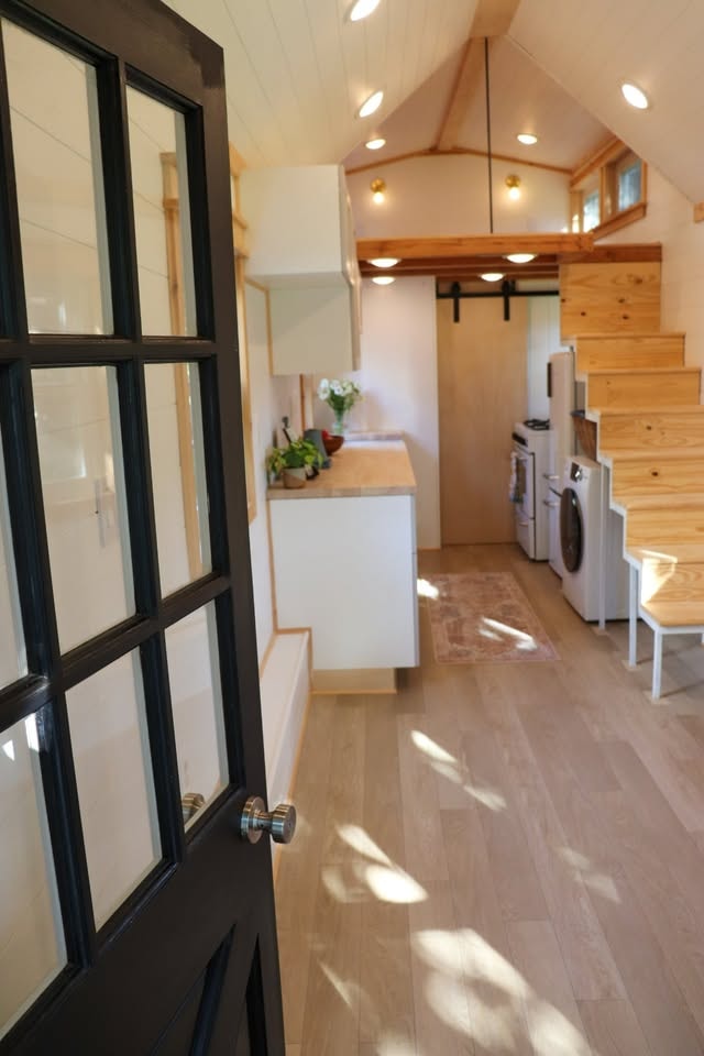 Brand New 28’ Tiny House on Wheels – High-End Structural Shell with Appliances - Image 4 Thumbnail