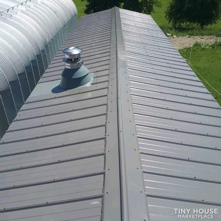 Brand New 32' Tiny Home - Image 2 Thumbnail