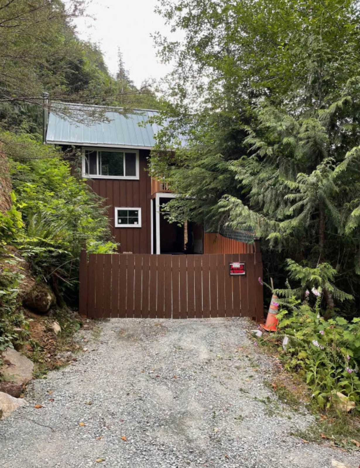 Brand New Cabin Retreat in Index, WA