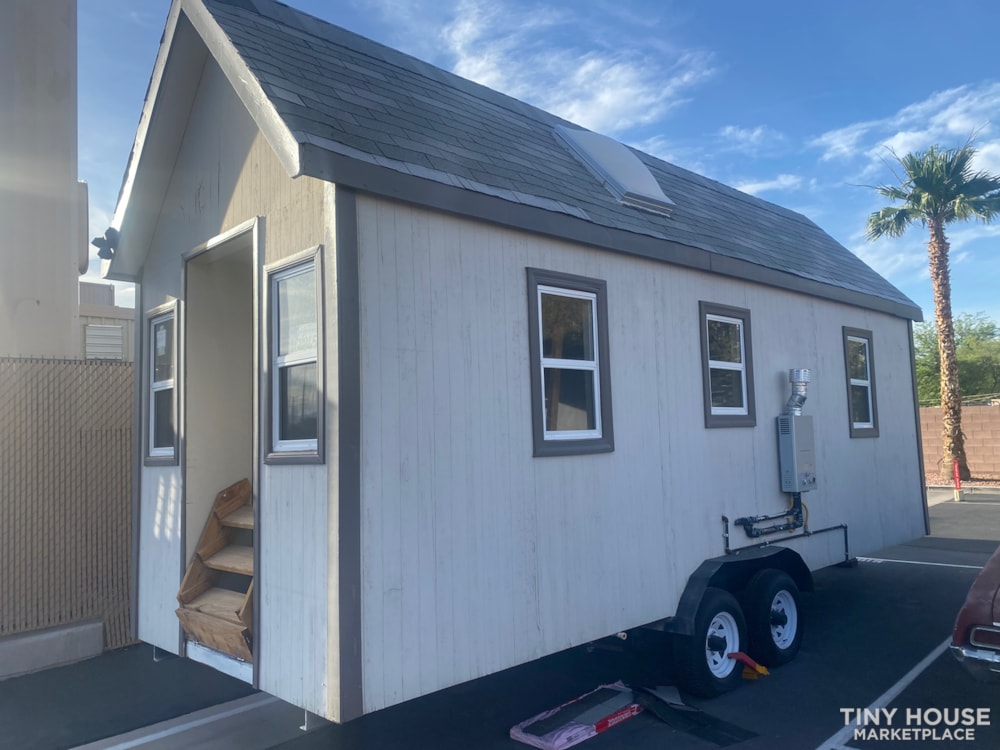 Brand New Cozy Build! Beautiful 272 Sq Ft. Tiny House w/Loft - Image 1 Thumbnail