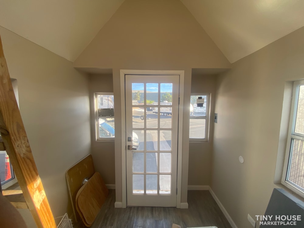 Brand New Cozy Build! Beautiful 272 Sq Ft. Tiny House w/Loft - Image 4 Thumbnail