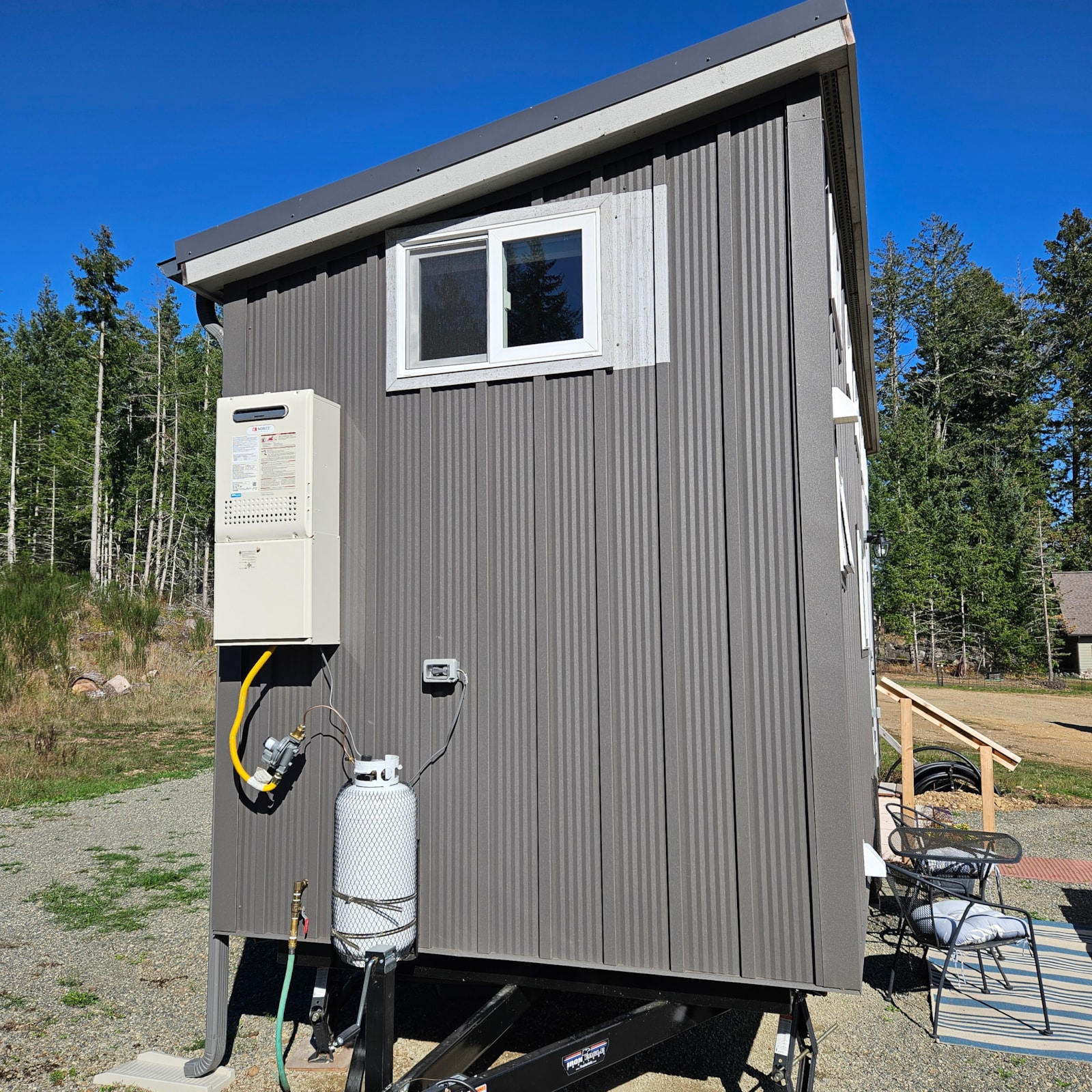 Brand New Custom Built Tiny Home - Custom Built, Craftsmanship - Image 3 Thumbnail