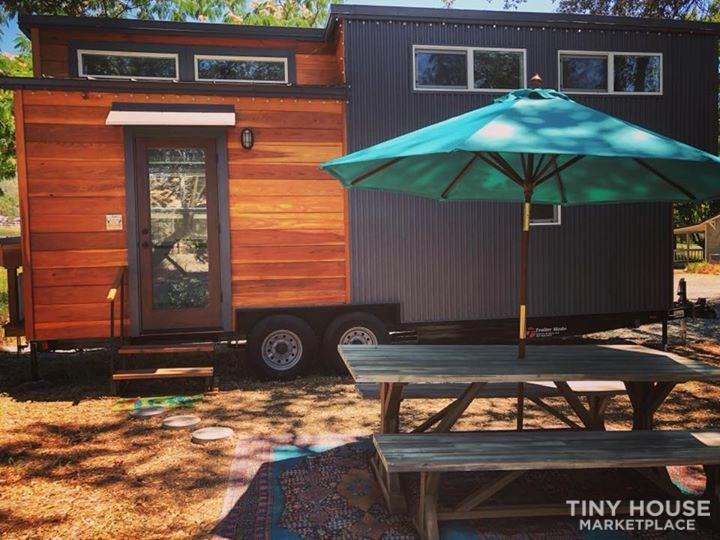 Brand new deluxe Tiny House - 8 X 24' - Turn Key!